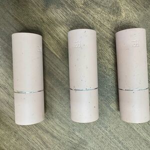 Elegant Nude Lipstick Set